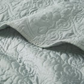 Oversized Quilted Throw Seafoam 60x70"